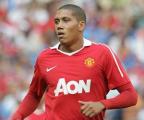 Chris Smalling pot�ebuje v�ce �asu